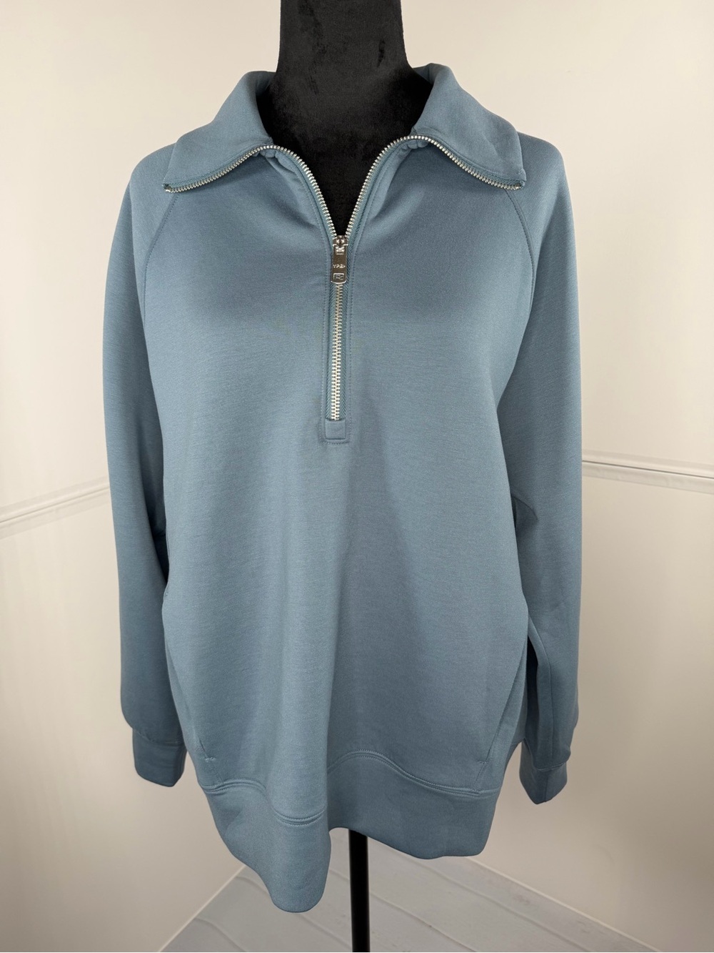 NWT Abercrombie YPB neoKNIT Quarter Zip Pullover Sweatshirt Size Small